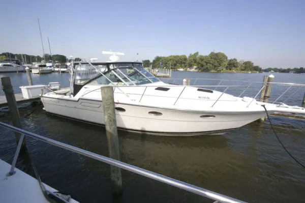 Slide: The Image of Tiara 3300 Open 1990 - 2