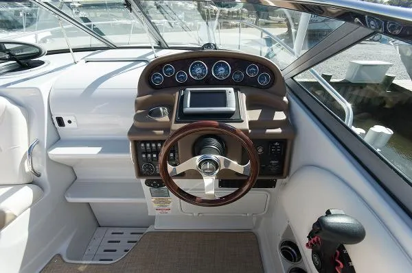 Slide: The Image of Crownline Boats 264 CR 2014 - 7