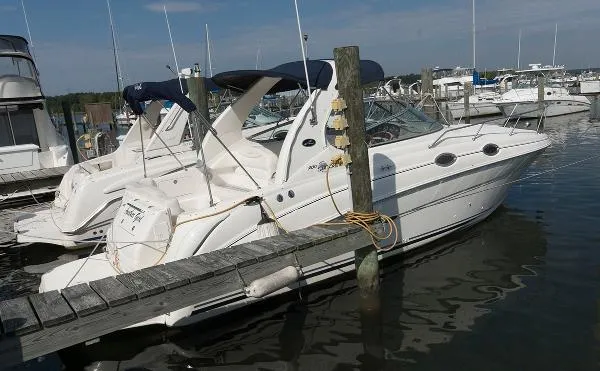 Slide: The Image of Sea Ray 280 Sundancer 2004 - 1