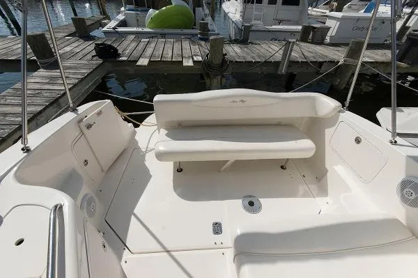 Slide: The Image of Sea Ray 280 Sundancer 2004 - 11
