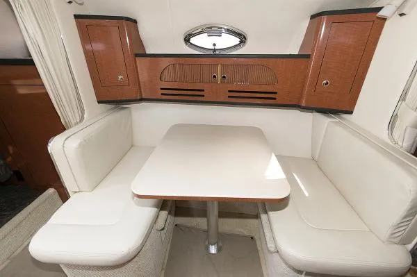Slide: The Image of Sea Ray 280 Sundancer 2004 - 4