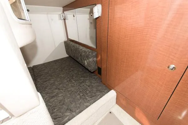 Slide: The Image of Sea Ray 280 Sundancer 2004 - 5