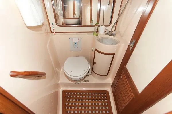 Slide: The Image of President 41 Double Cabin 1986 - 8