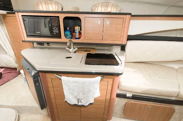 Slide: The Image of Sea Ray 260 Sundancer 2006 - 11