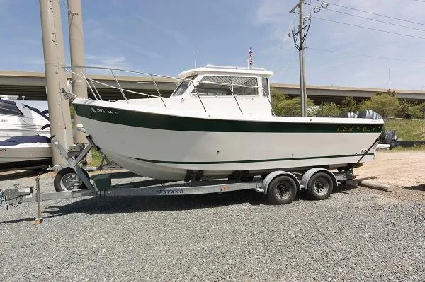 Slide: The Image of Osprey Pilothouse 24 Fisherman 2006 - 1