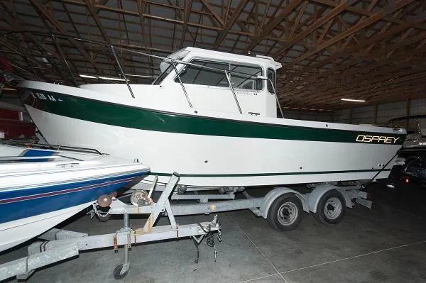 Slide: The Image of Osprey Pilothouse 24 Fisherman 2006 - 3