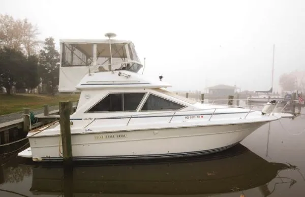 Slide: The Image of Sea Ray 345 Sedan Bridge 2 STATEROOM (MD) 1989 - 0