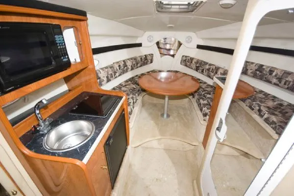 Slide: The Image of Rinker 270 Express Cruiser (MD) 2004 - 2