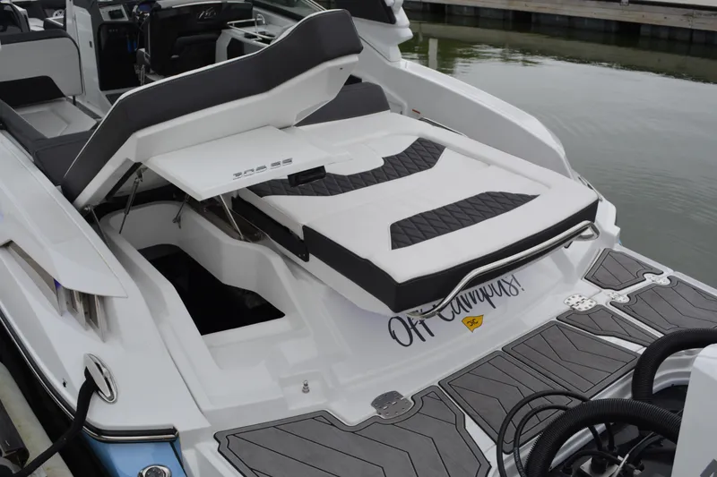Slide: The Image of 2023 Monterey 305SS Super Sport boat at dock. - 10