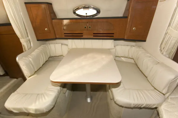 Slide: The Image of Sea Ray 280 Sundancer 2004 - 3