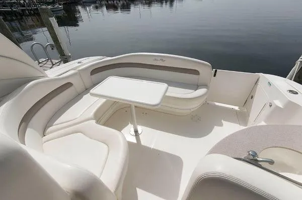 Slide: The Image of Sea Ray 320 Sundancer 2005 - 6