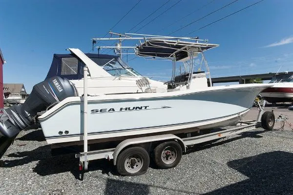 Slide: The Image of Sea Hunt Triton 260 2007 - 1