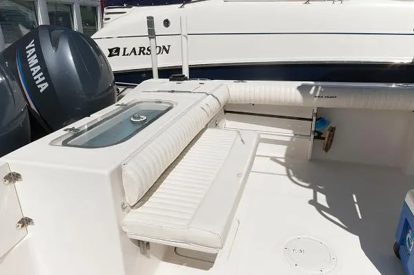 Slide: The Image of Sea Hunt Triton 260 2007 - 8