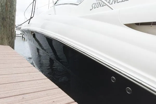 Slide: The Image of Sea Ray 40 Sundancer 2007 - 3