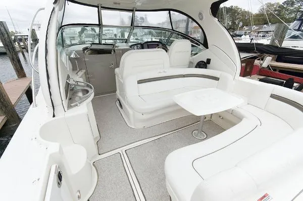 Slide: The Image of Sea Ray 40 Sundancer 2007 - 4
