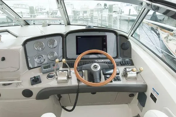 Slide: The Image of Sea Ray 40 Sundancer 2007 - 7