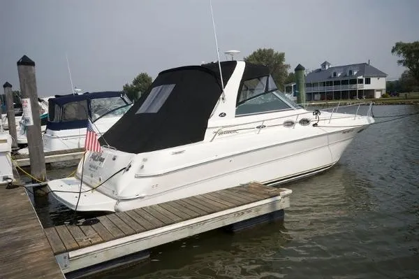 Slide: The Image of Sea Ray 310 Sundancer 2002 - 2
