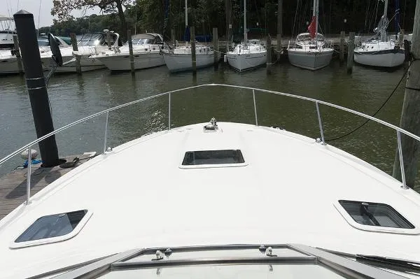 Slide: The Image of Sea Ray 310 Sundancer 2002 - 8