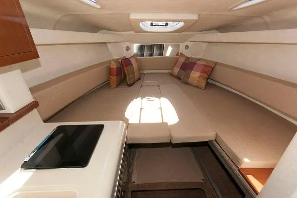 Slide: The Image of Sea Ray 260 Sundancer With Trailer 2013 - 10