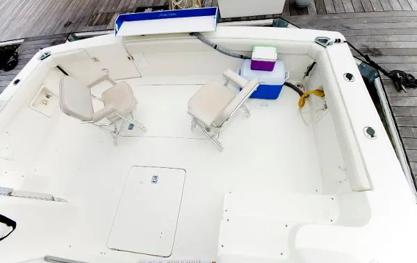 Slide: The Image of Silverton 42 Convertible 2000 - 9