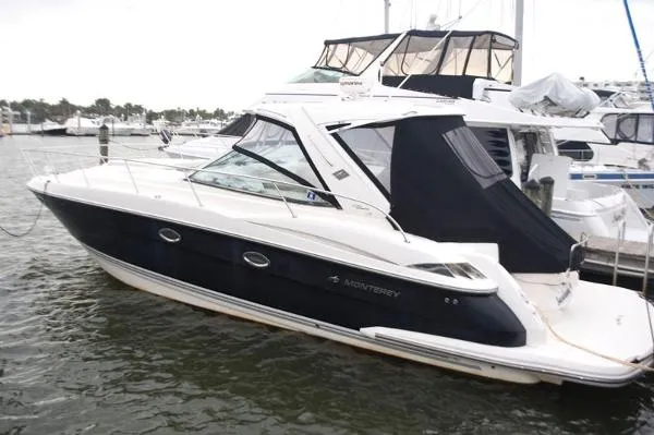 Slide: The Image of Monterey 400 Sport Yacht With IPS I 2009 - 0