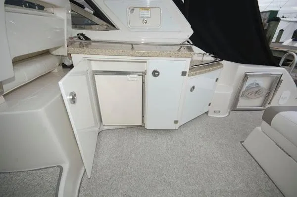 Slide: The Image of Monterey 400 Sport Yacht With IPS I 2009 - 10