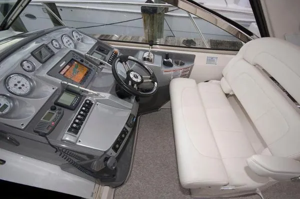 Slide: The Image of Monterey 400 Sport Yacht With IPS I 2009 - 8