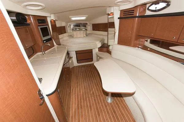 Slide: The Image of Sea Ray 340 Sundancer 2004 - 10