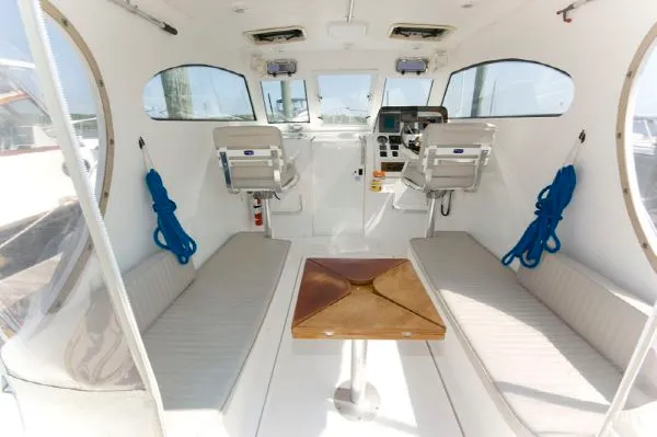 Slide: The Image of Mainship 30 PILOT II (CT) 2003 - 3