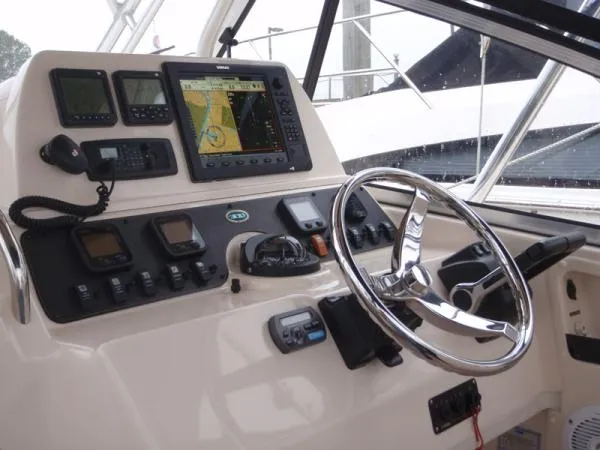 Slide: The Image of Grady-White 300 Marlin w/ Generator - 1 2007 - 2