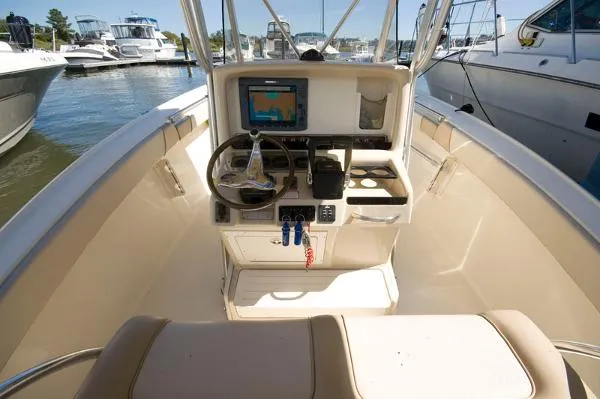 Slide: The Image of Scout Boats 282 XSF Center Console 2007 - 3