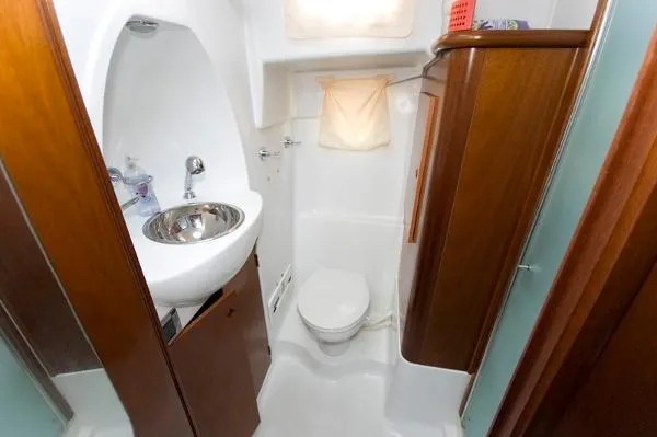 Slide: The Image of Beneteau Swift Trawler 42 2005 - 5