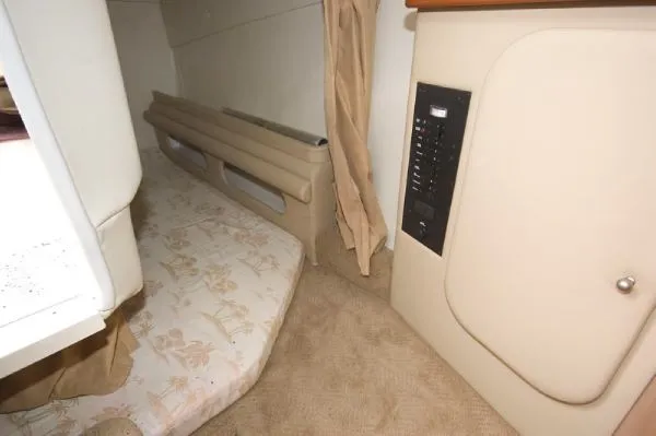 Slide: The Image of Rinker 250 Fiesta Vee (MD) 2006 - 5