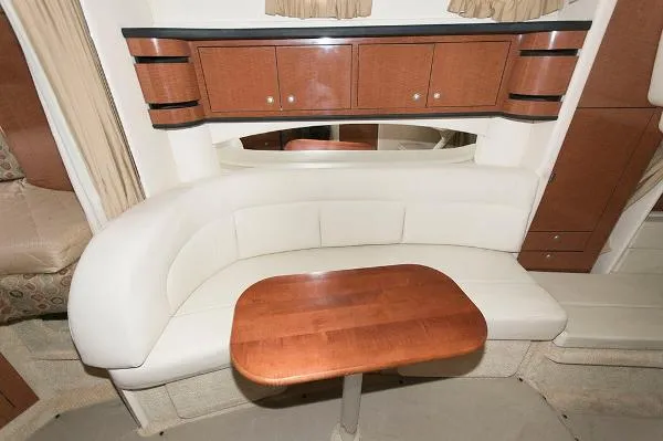 Slide: The Image of Sea Ray 300 Sundancer 2005 - 9