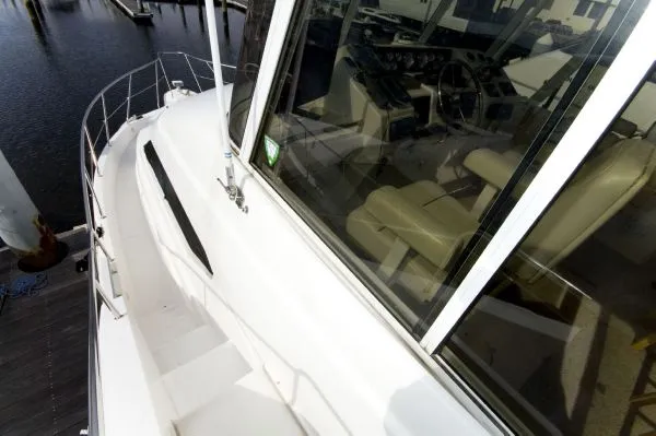 Slide: The Image of Silverton 453 Motor Yacht Fully Glass Enclosed 1999 - 5
