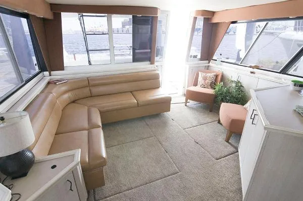 Slide: The Image of Bayliner 4788 Pilot House Motoryacht 1996 - 9