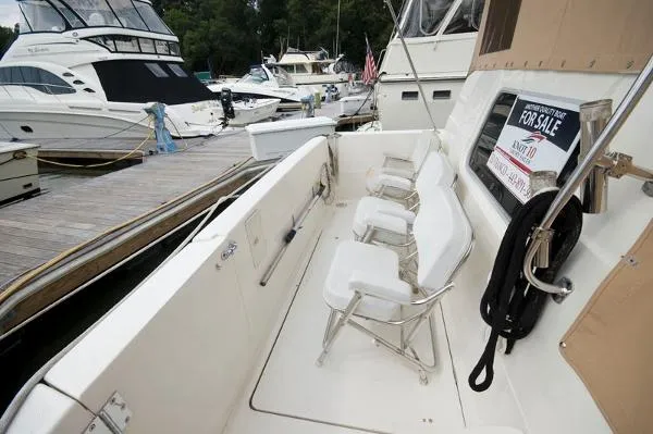 Slide: The Image of Bayliner 4087 Aft Cabin Motoryacht 1999 - 4