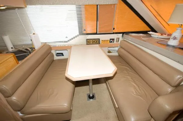 Slide: The Image of Bayliner 4087 Aft Cabin Motoryacht 1999 - 8