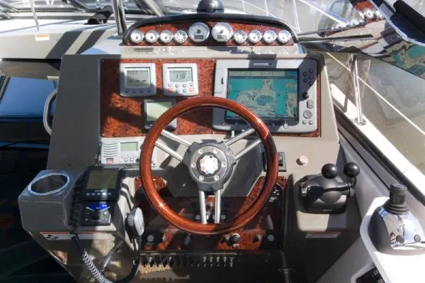 Slide: The Image of Regal 4460 with IPS Cockpit AC Sat Tv 2009 - 7