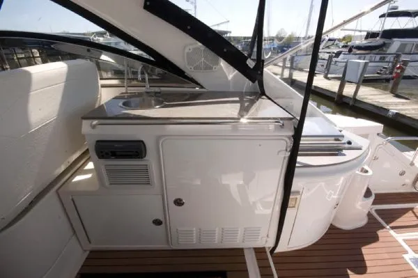 Slide: The Image of Regal 4460 with IPS Cockpit AC Sat Tv 2009 - 9
