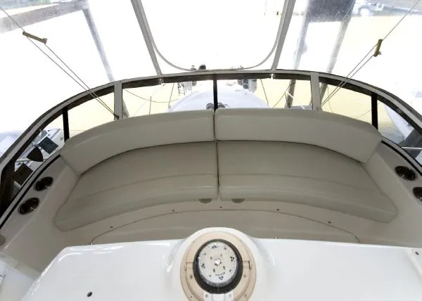 Slide: The Image of Silverton 352 Motor Yacht ! VA 1999 - 11