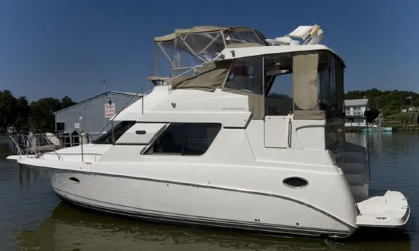 Slide: The Image of Silverton 352 Motor Yacht ! VA 1999 - 4