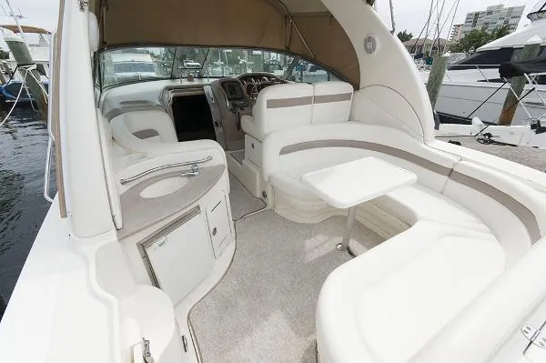 Slide: The Image of Sea Ray 320 Sundancer 2003 - 2