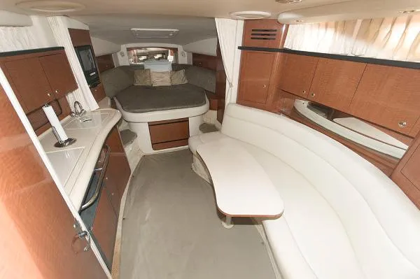 Slide: The Image of Sea Ray 320 Sundancer 2003 - 9