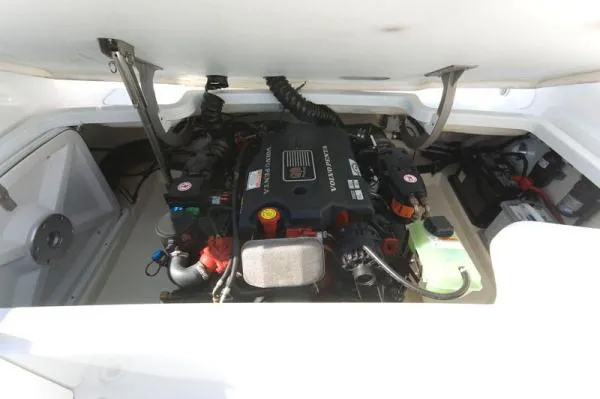 Slide: The Image of Formula 260SS 2004 - 9