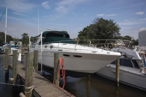 Slide: The Image of Sea Ray 290 Sundancer (MD) 2001 - 0