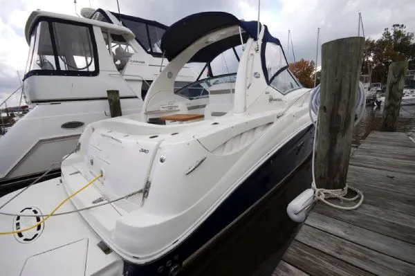 Slide: The Image of Sea Ray 320 Sundancer MD 2006 - 0