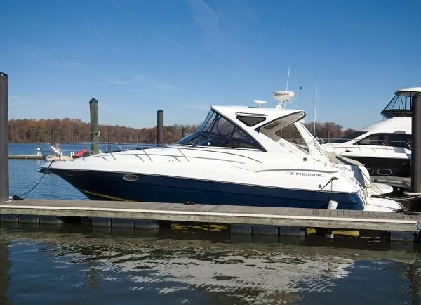 Slide: The Image of Regal 3760 Sportyacht 2009 - 2