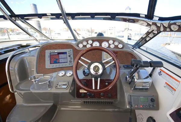 Slide: The Image of Regal 3760 Sportyacht 2009 - 6