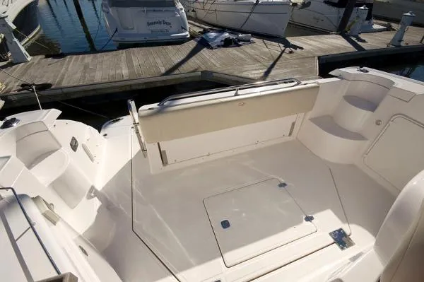 Slide: The Image of Regal 3760 Sportyacht 2009 - 8